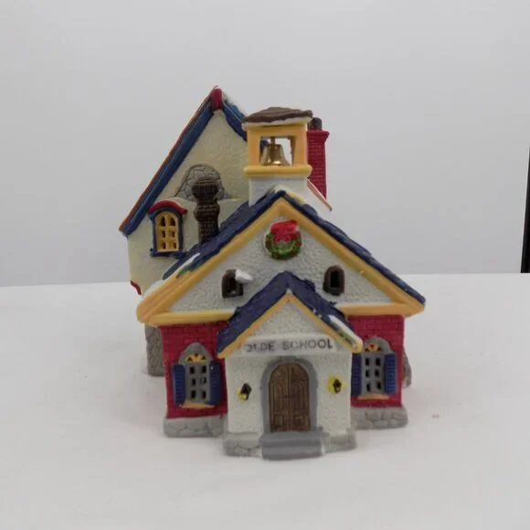Lemax Dickensvale 11 Piece Lighted Village Set Christmas Decoration Vtg Box FLAW - Picture 2 of 11
